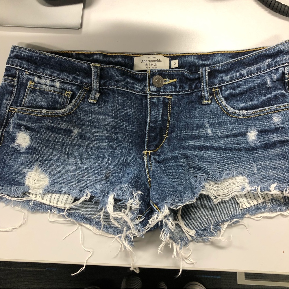 Abercrombie & Fitch distressed cut off jean shorts